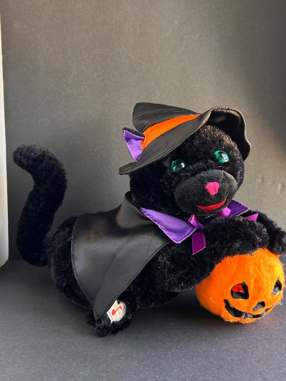 Avon Vintage Halloween Lighted Animatronic Plush Black Cat Singing